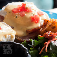 Classic Eggs Benedict Classic Eggs Benedict at Cottage Cafe Borie in Itaewon, Seoul, South Korea.